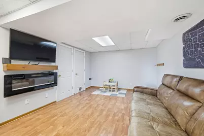 422 Mill Street E, Cannon Falls, MN 55009 - Photo 33