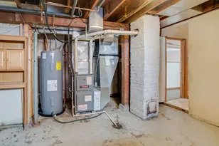 1105 11th St S, Moorhead, MN 56560 - Photo 29