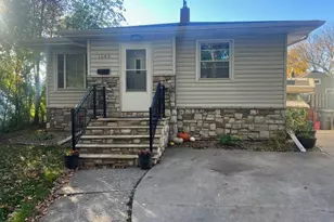 1105 11th St S, Moorhead, MN 56560 - Photo 1