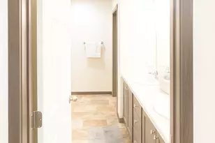 3024 33rd Ave S, Moorhead, MN 56560 - Photo 9