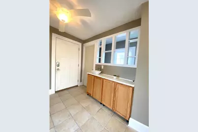 996 Front Avenue, Saint Paul, MN 55103 - Photo 9