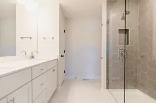 10226 Arrowwood Path, Woodbury, MN 55129 - Photo 55