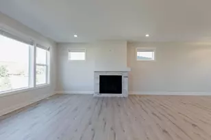 10226 Arrowwood Path, Woodbury, MN 55129 - Photo 11