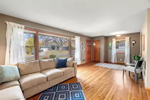 9227 W 22nd Ln, Saint Louis Park, MN 55426 - Photo 17