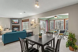 551 Stonewood Ln, Burnsville, MN 55306 - Photo 15