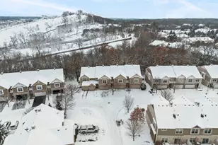 551 Stonewood Ln, Burnsville, MN 55306 - Photo 47