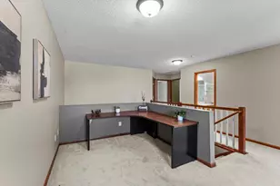 551 Stonewood Ln, Burnsville, MN 55306 - Photo 25