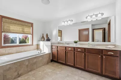 3829 Pascolo Bend, Chaska, MN 55318 - Photo 17