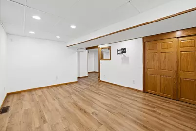 1040 3rd Street NW, New Brighton, MN 55112 - Photo 25