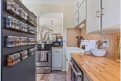 306 Center Avenue E, Dilworth, MN 56529 - Photo 13