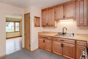 171 Downs Ave, Maplewood, MN 55117 - Photo 11