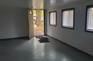 221 Bridge St, Le Sueur, MN 56058 - Photo 3