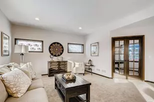 436 Mario Dr, Vadnais Heights, MN 55127 - Photo 5