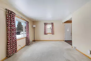 2231 Maryland Ave E, Saint Paul, MN 55119 - Photo 9