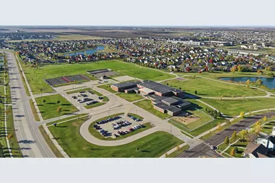 4704 Woodhaven Street S, Fargo, ND 58104 - Photo 45