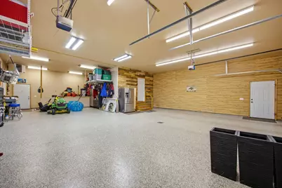 4704 Woodhaven Street S, Fargo, ND 58104 - Photo 33