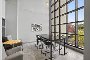 820 Emerald St, Saint Paul, MN 55114 - Photo 9