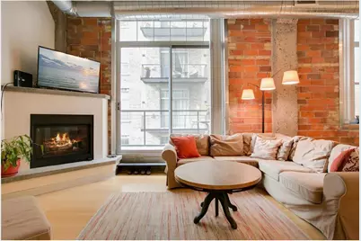 521 S 7th Street #321, Minneapolis, MN 55415 - Photo 1