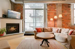 521 S 7th St, Minneapolis, MN 55415 - Photo 1