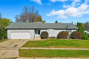 309 E Iowa St, Elmore, MN 56027 - Photo 1