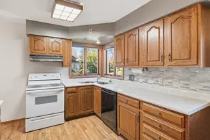 309 E Iowa St, Elmore, MN 56027 - Photo 11