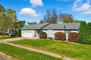 309 E Iowa St, Elmore, MN 56027 - Photo 3