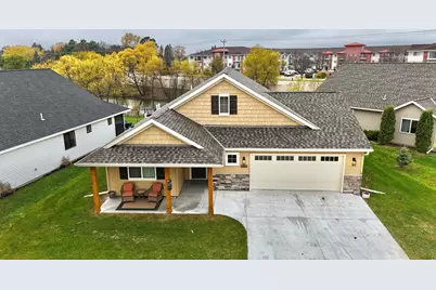 2323 40th Avenue S, Saint Cloud, MN 56301 - Photo 1