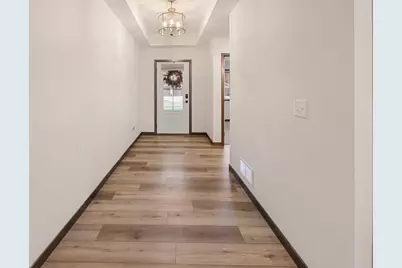 2323 40th Avenue S, Saint Cloud, MN 56301 - Photo 11