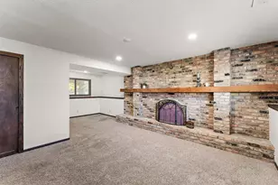 6816 Stratford Ct, Woodbury, MN 55125 - Photo 19