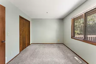 6816 Stratford Ct, Woodbury, MN 55125 - Photo 15