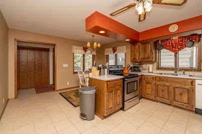 110 1st Street SW, New Prague, MN 56071 - Photo 9