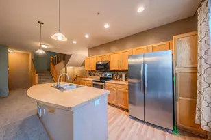 8483 Emery Pkwy N, Champlin, MN 55316 - Photo 9