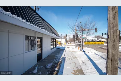 1902 2nd Street SW, Rochester, MN 55902 - Photo 5