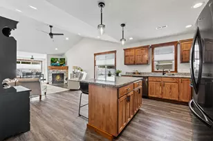 2866 Coventry Cir, River Falls, WI 54022 - Photo 11