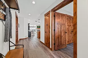 2866 Coventry Cir, River Falls, WI 54022 - Photo 5