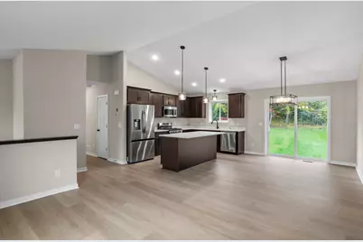 3226 Nottingham Road S, Saint Cloud, MN 56301 - Photo 5