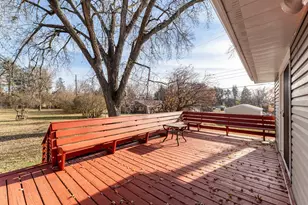 2130 Douglas Dr N, Golden Valley, MN 55422 - Photo 39