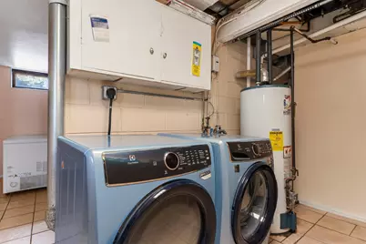 2130 Douglas Drive N, Golden Valley, MN 55422 - Photo 37