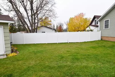 1009 Knight Avenue N, Thief River Falls, MN 56701 - Photo 41