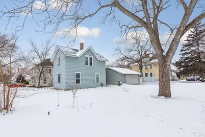 626 4th Avenue NW, Faribault, MN 55021 - Photo 5