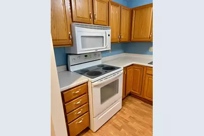 912 Hawthorne Street #106, Alexandria, MN 56308 - Photo 5