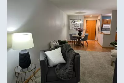 912 Hawthorne Street #106, Alexandria, MN 56308 - Photo 7