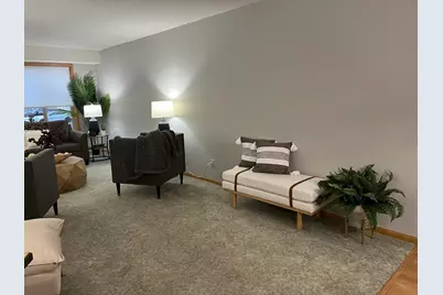 912 Hawthorne Street #106, Alexandria, MN 56308 - Photo 9