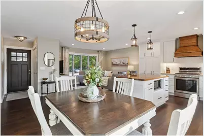 2404 Helena Avenue N, Oakdale, MN 55128 - Photo 17