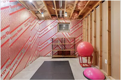 2404 Helena Avenue N, Oakdale, MN 55128 - Photo 31