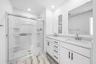 5419 Queens Dr NW, Rochester, MN 55901 - Photo 13