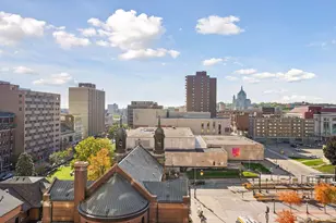 78 10th Street E, Saint Paul, MN 55101 - Photo 29