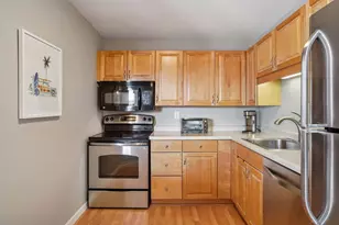 78 10th Street E, Saint Paul, MN 55101 - Photo 9