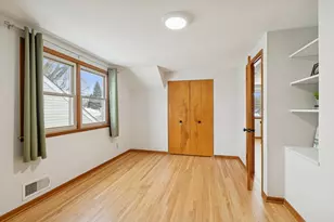 1922 Malvern St, Lauderdale, MN 55113 - Photo 17