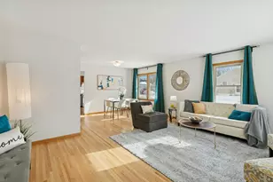 1922 Malvern St, Lauderdale, MN 55113 - Photo 3